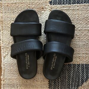 Vero Cuoio black Leather (Size 38) sandals women